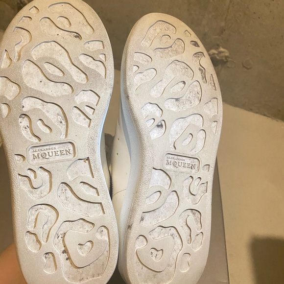 Alexander McQueen sneakers 36.5 - Picture 4 of 7